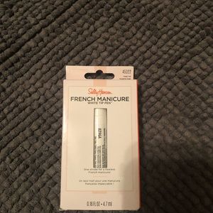 Sally Hansen French Manicure White Tip Pen